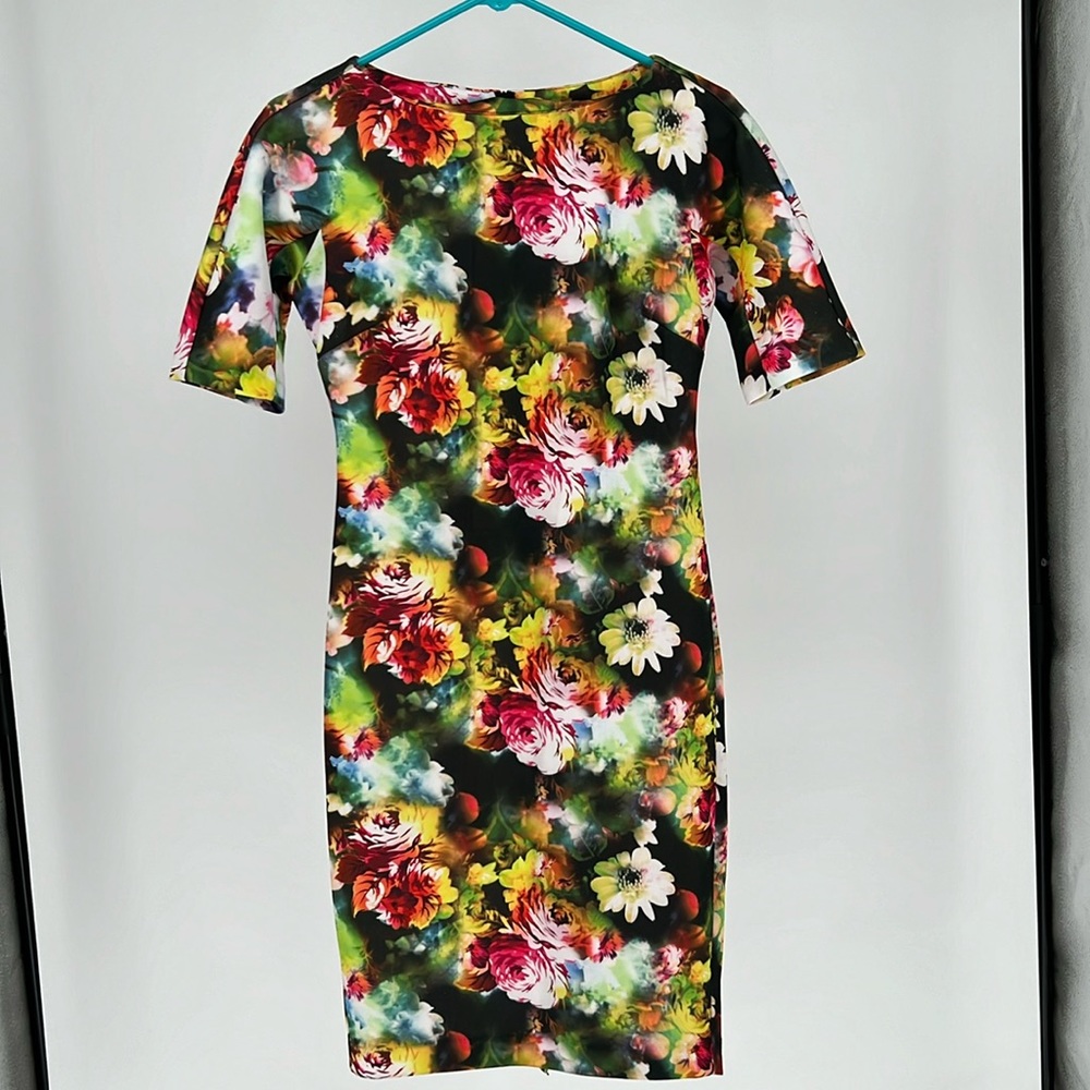 CARMEN DRESSES‎ CARMEN MARC VALVO